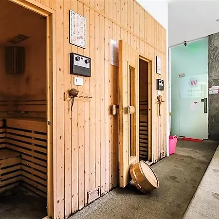 Deluxe Apartment At Icon Park By Lofty 卡马拉海滩 Exterior photo