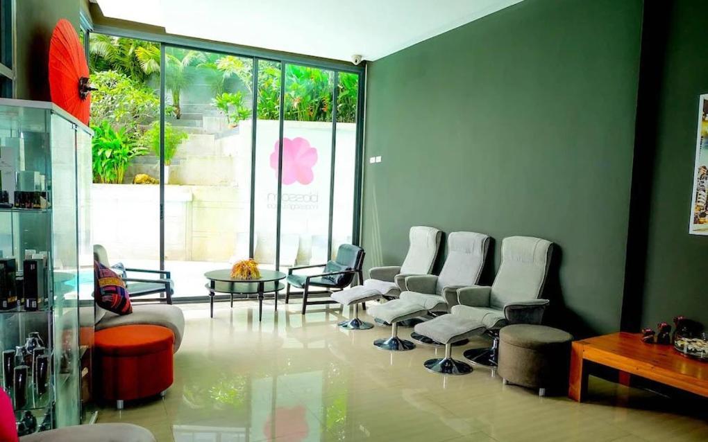 Deluxe At Icon Park By Lofty * Strand Kamala